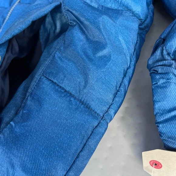 NWT Levi’s Retro Puffer Jacket - Kids Large - Picture 7 of 10